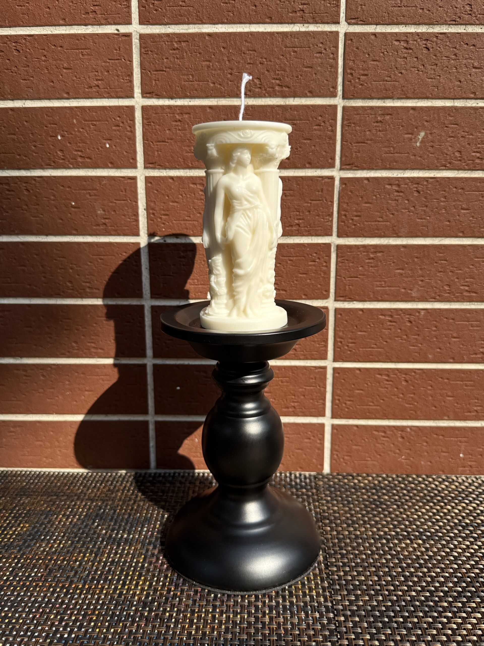 candle-holder-black-short-1